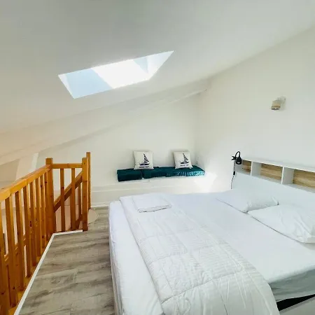 Apartment Le Saudade - Superbe Duplex Au Coeur Du Port Rochefort (Charente-Maritime)
