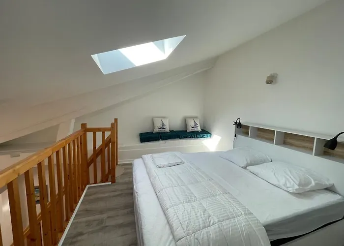 Le Saudade - Superbe Duplex Au Coeur Du Port Appartement Rochefort